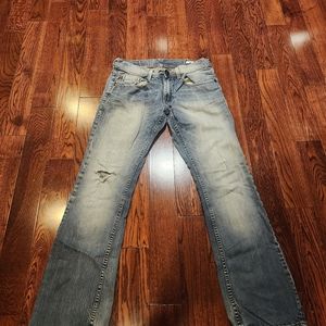32" Men's Jeans.